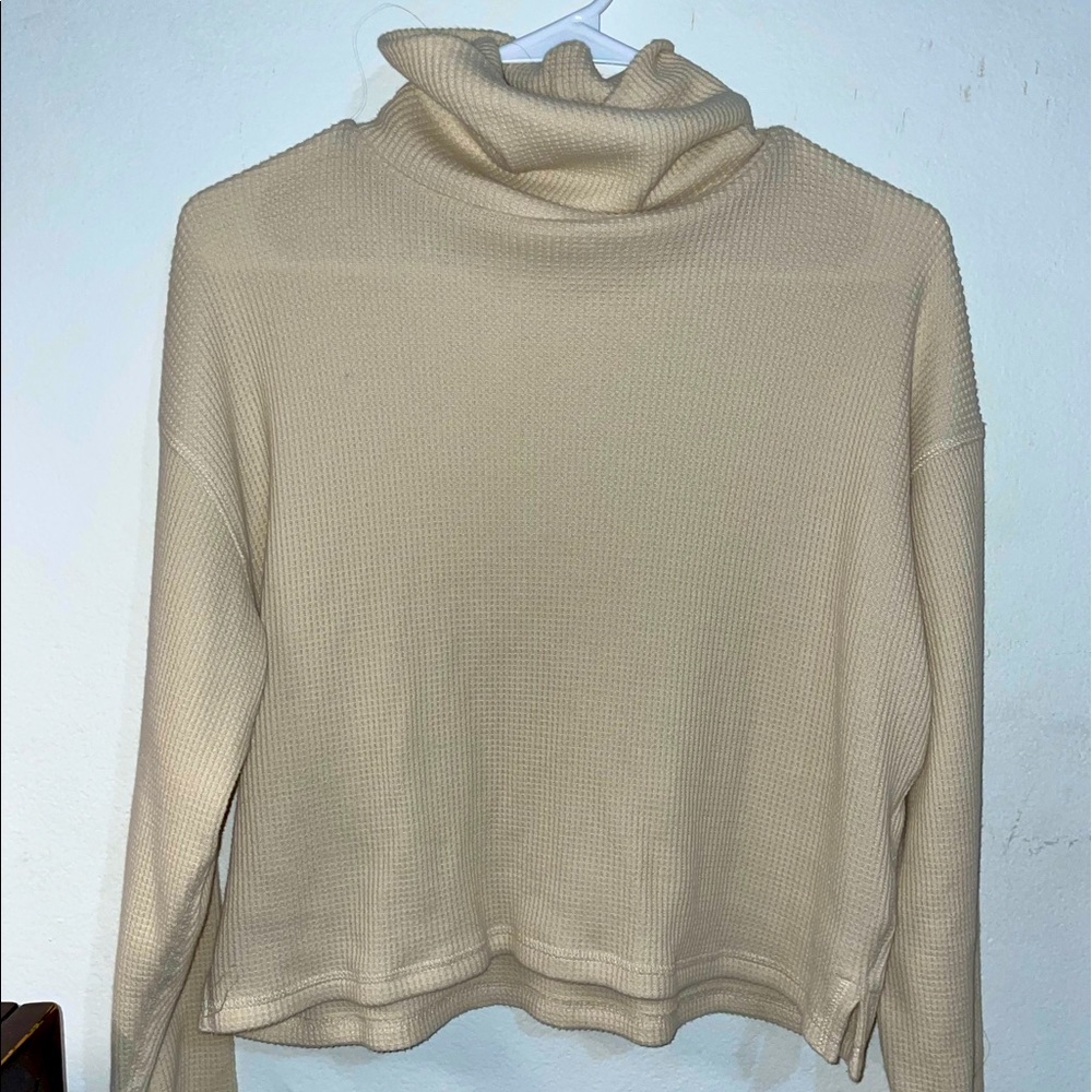 A&F Long Sleeve Waffle Turtleneck
